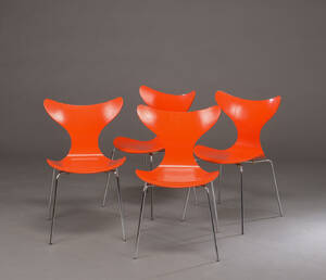 Arne Jacobsen. Et sær på fire stole Mågen, model 3108 4