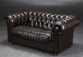  2-pers Chesterfield form sofa