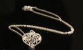 14kt heart shape necklace in gold 