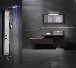 1 Brusepanel med massage, LED lys