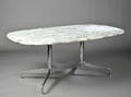 Charles Eames 1907-1978. Bord model Segmented Table