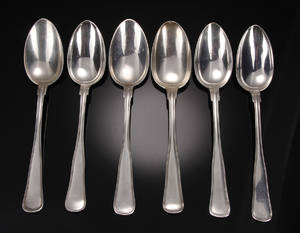 Dobbeltriflet suppeskeer, sølv.Vægt ca. 357 gr. 6