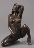 Erotisk bronzefigur, knælende kvinde