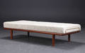 Hans J. Wegner 1914-2007. Daybed