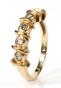 Guldring med brillanter, 14 kt guld, 0.12 ct.