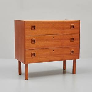 Byrå, Teak