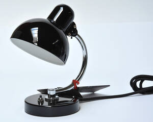 Christian Dell. Kaiser bordlampe, model 6722T med nummerbevis Denne vare er sat til omsalg under nyt varenummer 4502860