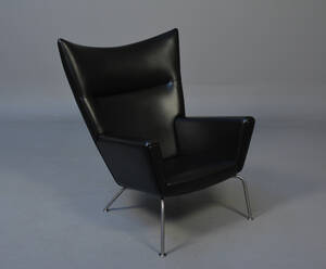 Hans J. Wegner. Wingchair, model CH-445 