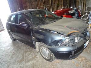 Seat Ibiza 1.4 -04 krockad
