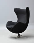 Arne Jacobsen. Ægget lounge hvilestol, model 3316 fra år 2016 