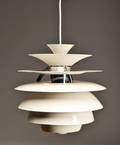 Poul Henningsen. Kuglelamel pendel