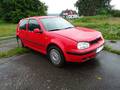 VW Golf  1,6 -99