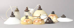 Diverse pendler  lampeskærme i opalglas  glas m.m. 1900-tallet. 10