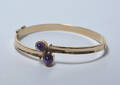 Hermann Siersbøl. Armbånd af 8 kt. guld med to ametyster