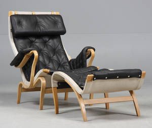 Bruno Mathsson 1907-1988. Pernilla hvilestol samt skammel 2