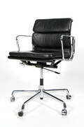 Charles Eames. Soft Pad kontorstol, Model EA-217 