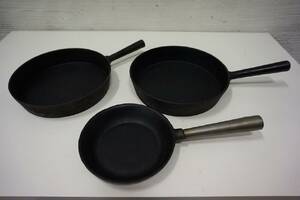 3st gjutjärnspannor