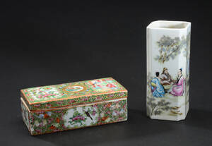 Kinesisk vase samt skrin af porcelæn, 1900-tallet 2