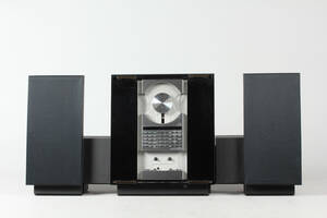 Bang  Olufsen. Beosound Ouverture  Denne vare er sat til omsalg under nyt varenummer 4308136