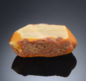 Ravklump Vægt. 179 gram.