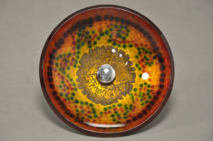 Rund håndvask af farvet glas i org. kasse.