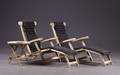 Par dækchairs samt sidebord i teak 3