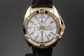 Seiko Velature Chronograph. Damearmbåndsur af forgyldt stål, model SNDY 22 P1