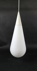 Lampe in Tropfenform 