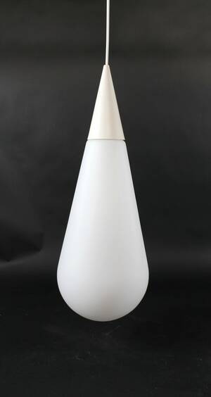 Lampe in Tropfenform