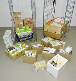 Jätteparti oljor, hudprodukter m.m., obegagnade