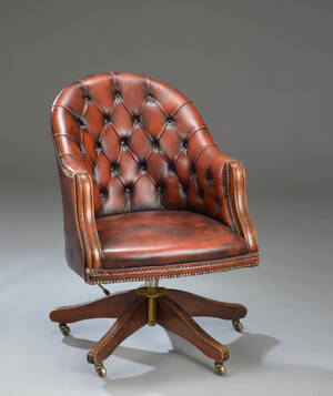 Kontorstol i Chesterfield stil