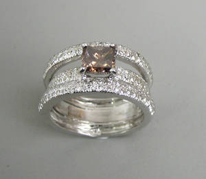 Diamantring. Ca. 1.85 ct