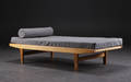 Poul M. Volther. Daybed  briks. Gråt læder.