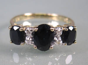 Safir- og diamantring