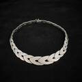 Halsband