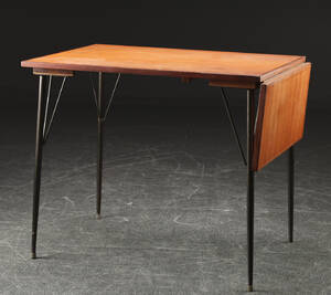 Bord af teaktræ, 1950erne, dansk møbelproducent