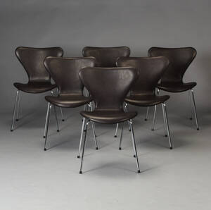  Arne Jacobsen. 7er spisestole, model 3107, nybetrukket 6 