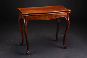 Spillebord. Mahogni, omkring år 1900