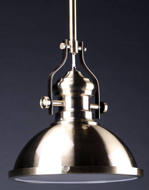 Pendel, messing look, industrielt design.