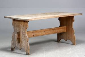 Spisebord, fyrretræ, 1900-tallet