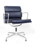 Charles Eames. Soft Pad armstol, Model EA-208