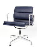Charles Eames. Soft Pad armstol, Model EA-208