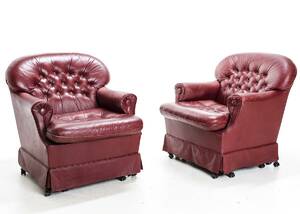 FÅTÖLJER, ett par skinn, 1900 - talets senare del