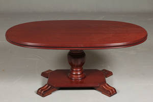 Sofabord af mahogny, sidste halvdel af forrige århundrede