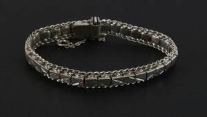Armband i silver