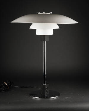 Poul Henningsen. PH 43 bordlampe  