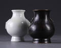 Kinesiske vaser, porcelæn og bronze. Sen Qing. 2