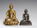 To buddhaer af bronze, 1900-tallet. 2