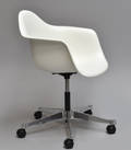 Charles Eames 1907 - 1978. Kontorstol, model PACC
