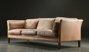 Mogens Hansen. Tre-pers. sofa, læder 